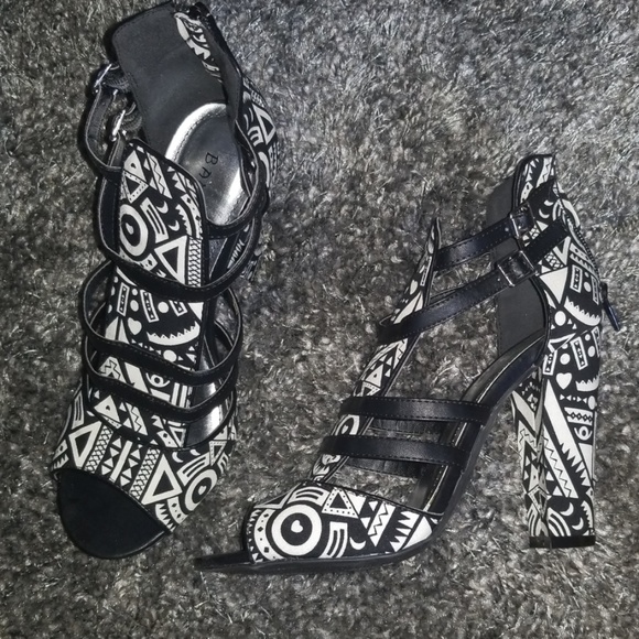 BAMBOO Shoes - Aztec Block Heel BAMBOO Shoes - Aztec Block Heel
